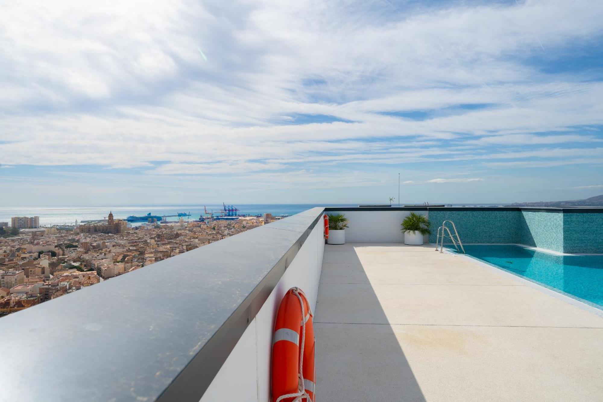 Xpce Urban 3 Malaga Skyline - Parking Free Apartment Exterior photo